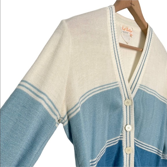Knit Boutique For Sears | Vintage Blue Striped V-neck Button Down Cardigan - Picture 5 of 8